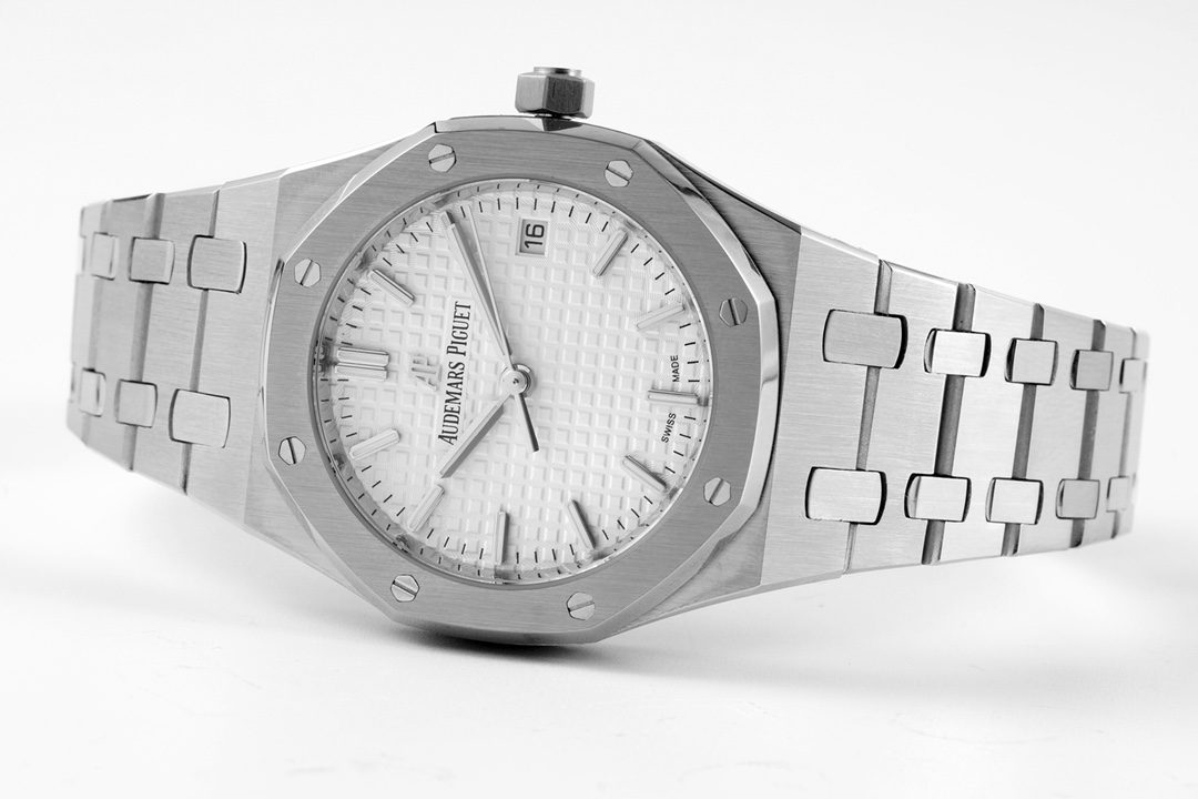 로얄오크 레이디 스틸 화이트다이얼 / BF 77350ST / 34mm / cal.5800 무브먼트로 업그레이드!