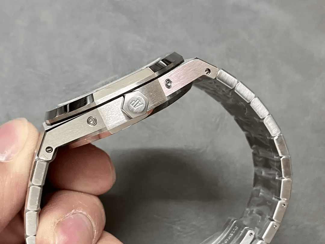 로얄오크 퍼페츄얼 청판 스틸 / BBR 26574 / 정품 동일 두께 11.4mm, 5134 셀프 와인딩 무브
