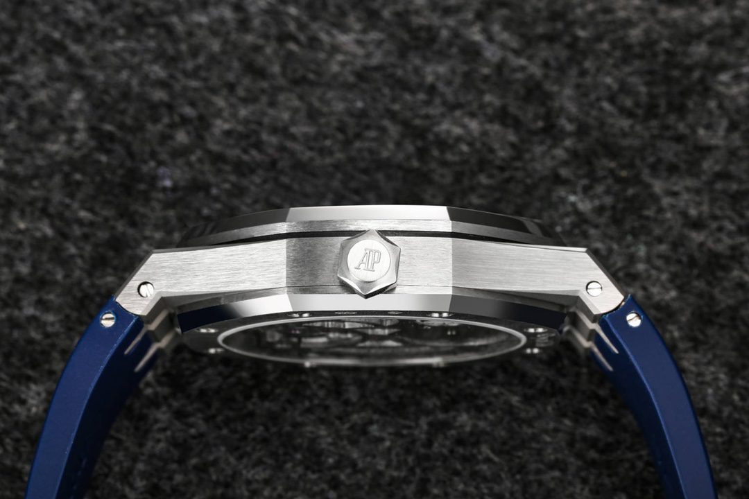 로얄오크 뚜르비옹 다이아/쥬얼 베젤 블루다이얼 / R8 26521PT / 41mm / cal.2924 무브먼트로 업그레이드! 41mm*10.6mm