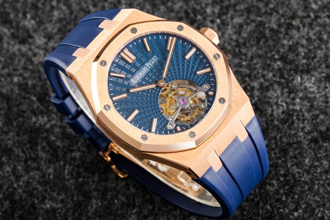 로얄오크 뚜르비옹 로즈골드 블루다이얼 / R8 26522OR / 41mm / cal.2924 무브먼트로 업그레이드! 41mm*10.6mm