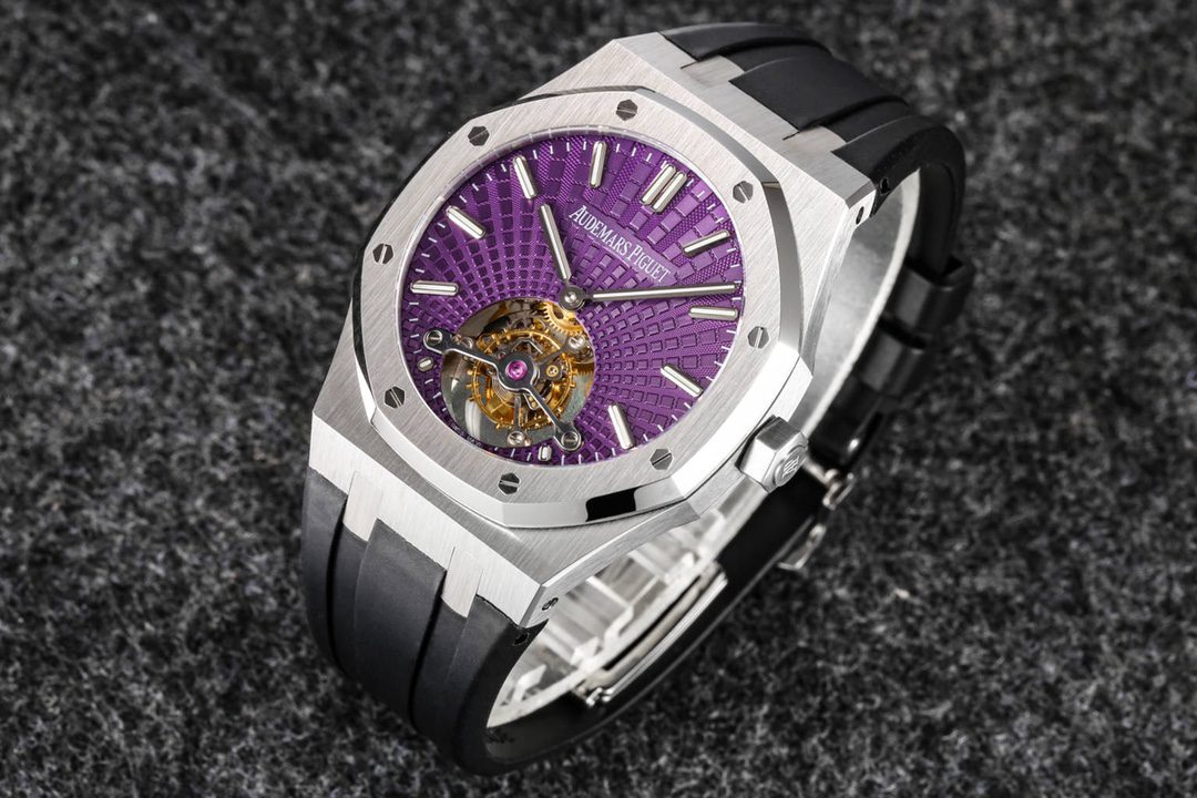 로얄오크 뚜르비옹 스틸 퍼플다이얼 / R8 26522BC / 41mm / cal.2924 무브먼트로 업그레이드! 41mm*10.6mm