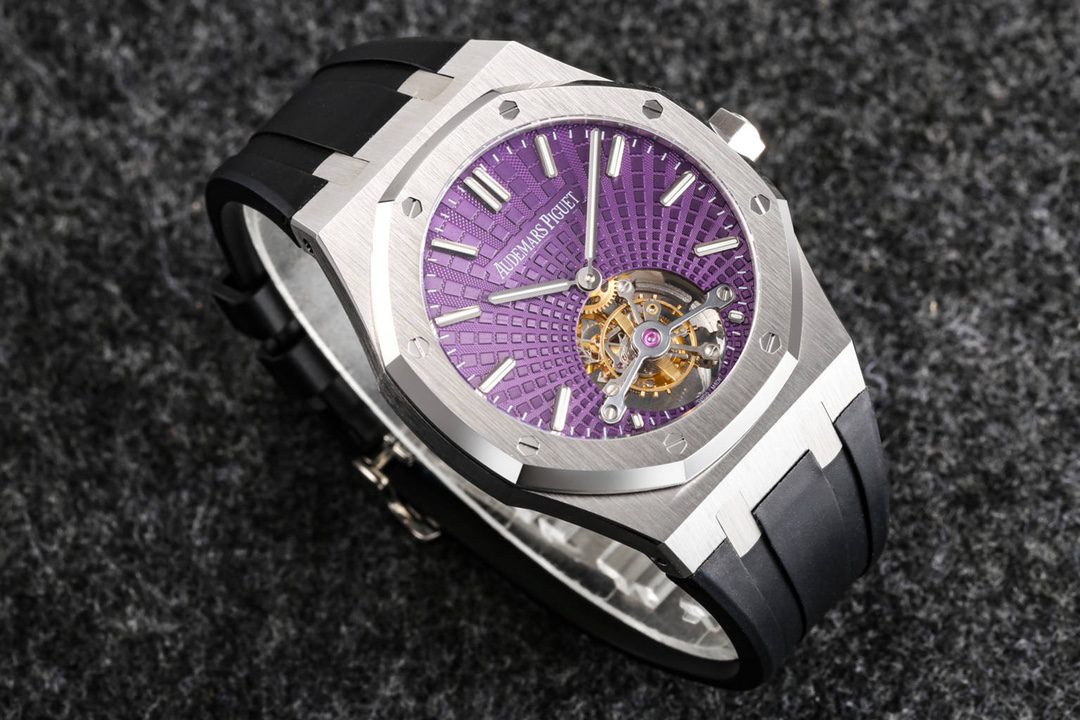 로얄오크 뚜르비옹 스틸 퍼플다이얼 / R8 26522BC / 41mm / cal.2924 무브먼트로 업그레이드! 41mm*10.6mm
