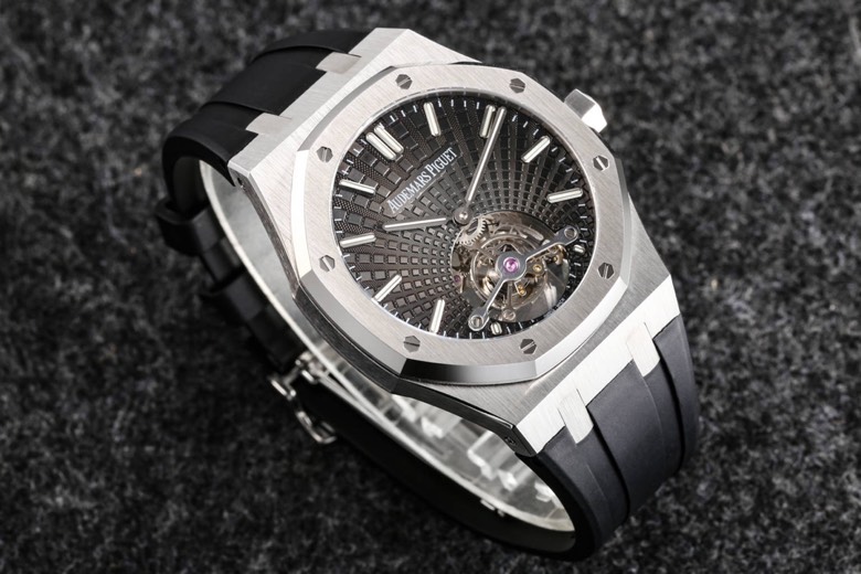 로얄오크 뚜르비옹 스틸 그레이다이얼 / R8 26522BC / 41mm / cal.2924 무브먼트로 업그레이드! 41mm*10.6mm