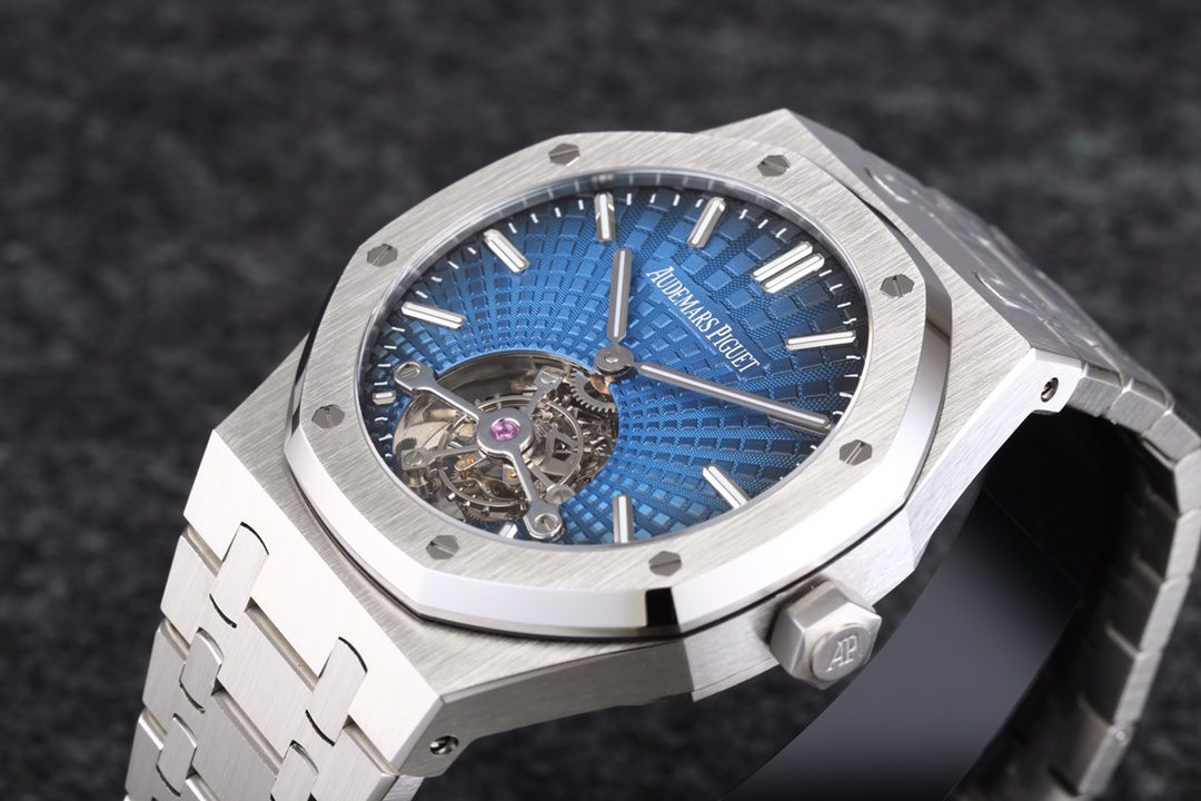 로얄오크 뚜르비옹 스틸 블루다이얼 / R8 26522TI / 41mm / cal.2924 무브먼트로 업그레이드! 41mm*10.6mm