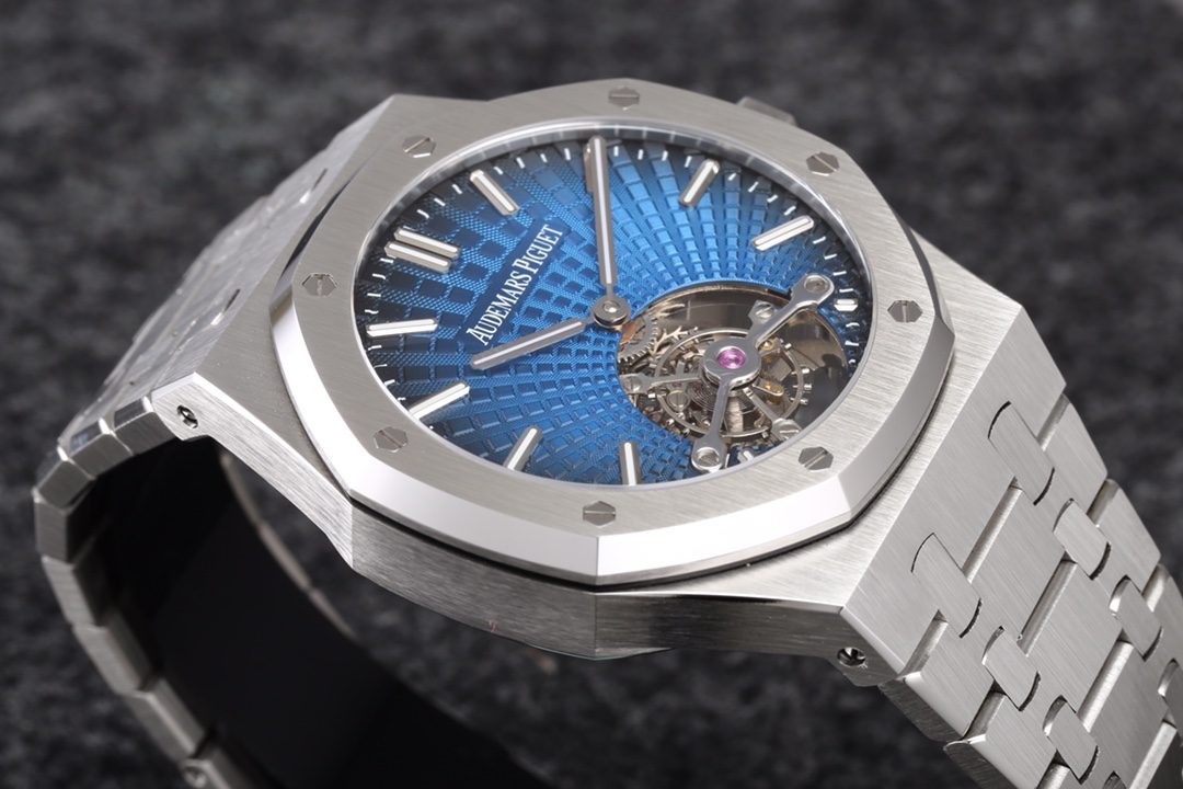 로얄오크 뚜르비옹 스틸 블루다이얼 / R8 26522TI / 41mm / cal.2924 무브먼트로 업그레이드! 41mm*10.6mm