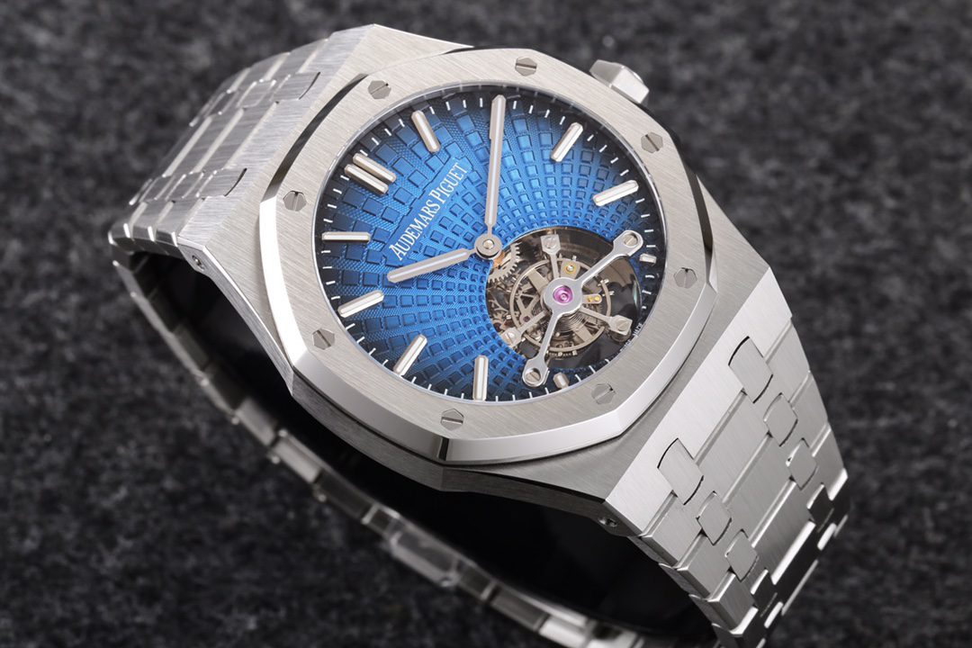 로얄오크 뚜르비옹 스틸 블루다이얼 / R8 26522TI / 41mm / cal.2924 무브먼트로 업그레이드! 41mm*10.6mm