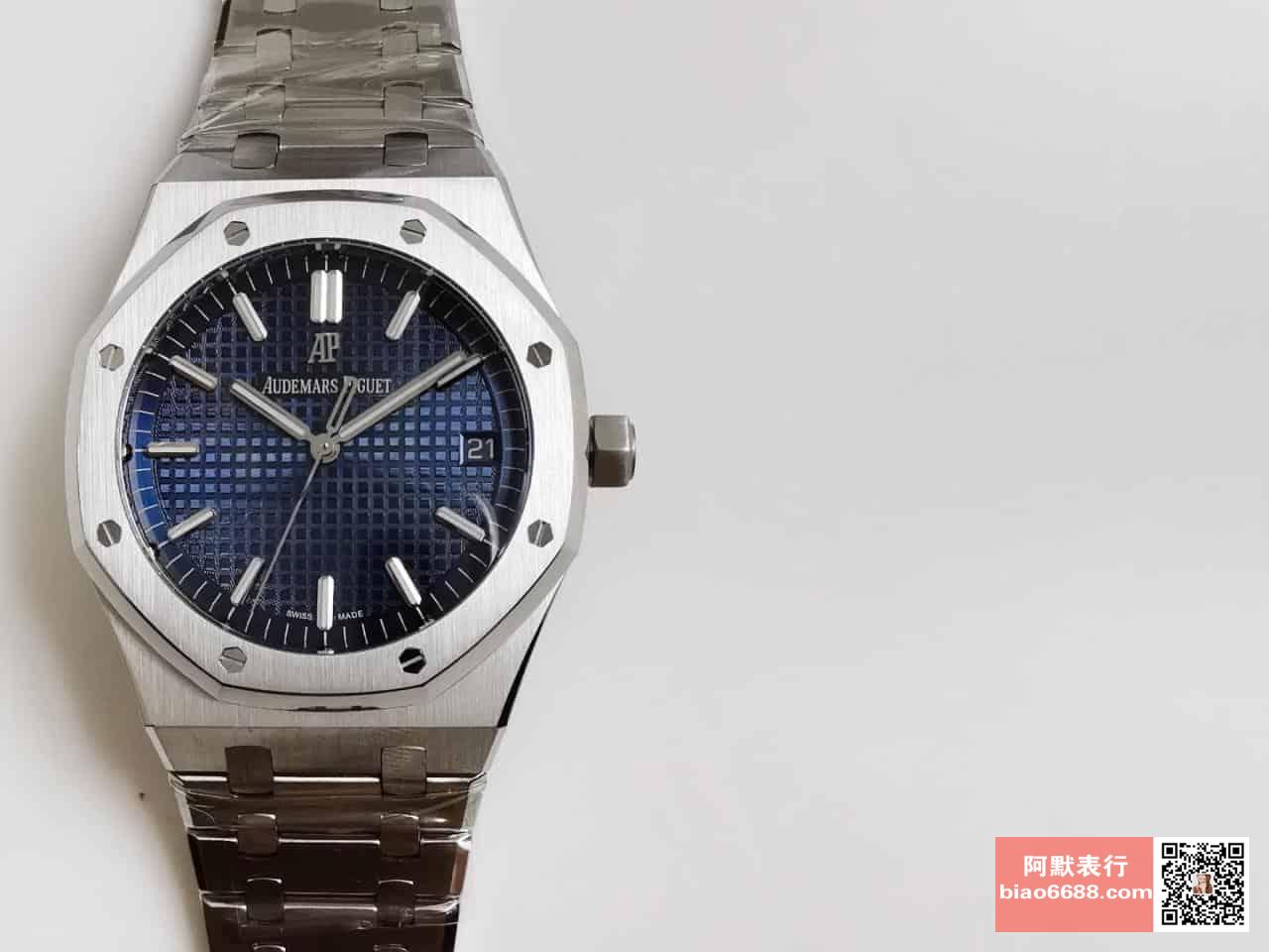 로얄오크 스틸 블루다이얼 15500 / OM 15500ST / 41mm / cal.4302 무브먼트로 업그레이드! 41mm*10.04mm