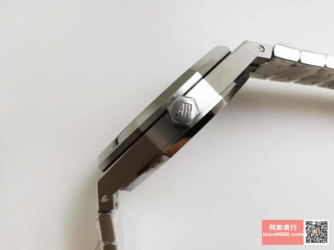 로얄오크 스틸 블루다이얼 15500 / OM 15500ST / 41mm / cal.4302 무브먼트로 업그레이드! 41mm*10.04mm