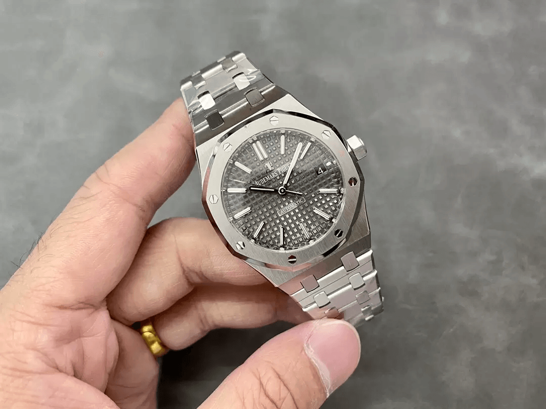 로얄오크 그레이 / IP 15450 / 37mm / CAL 3120 무브, 두께 정품동일!