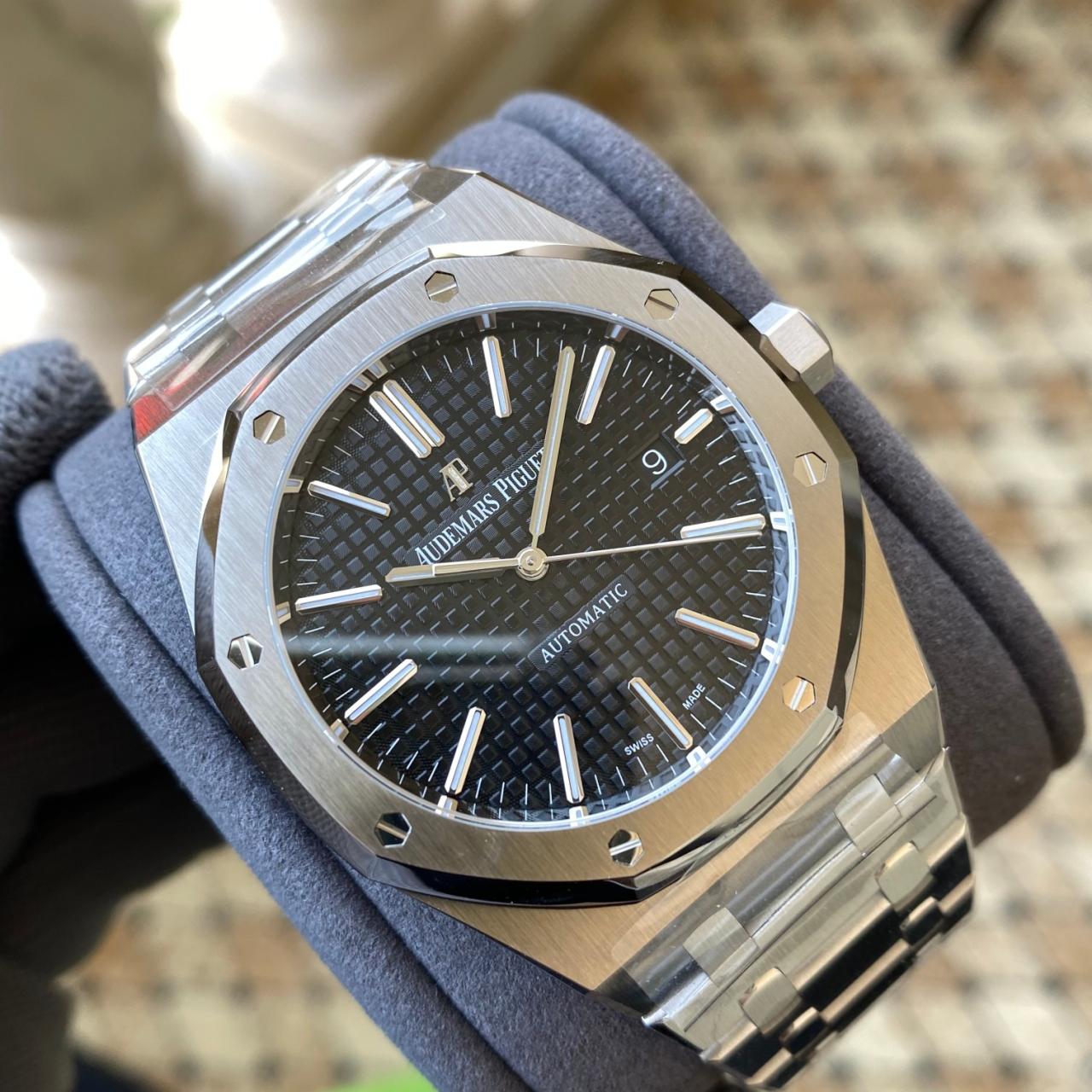로얄오크 블랙 다이얼 V3 / APS 15400ST / 3120 무브먼트로 업그레이드! 두께 9.7mm