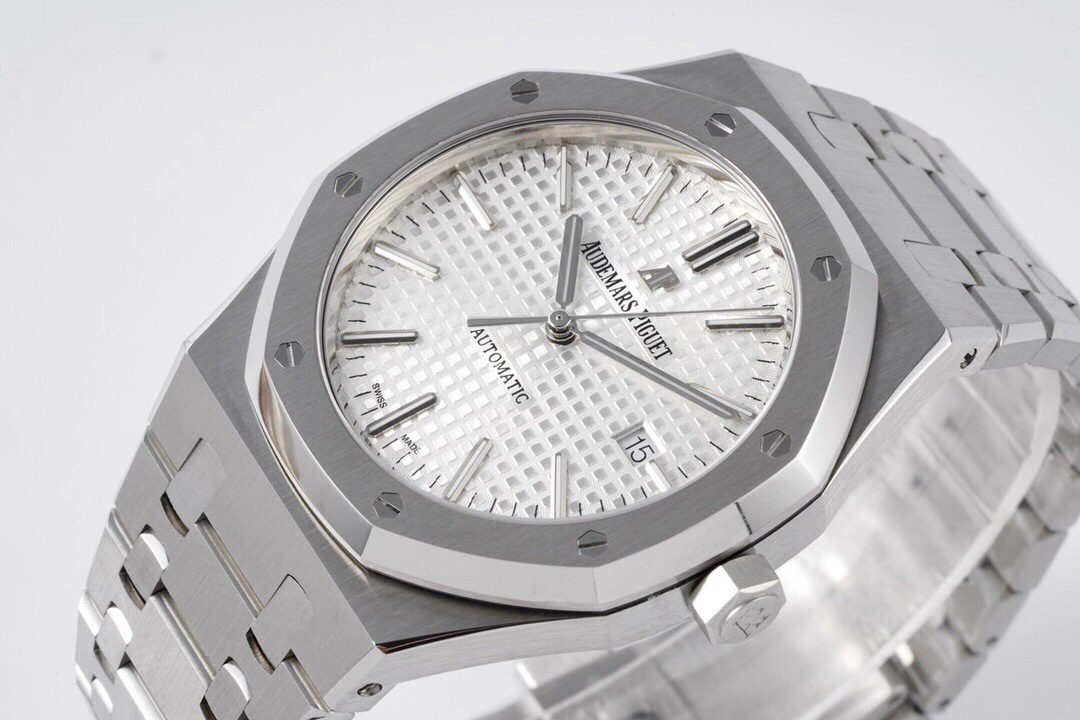 로얄오크 스틸 화이트 다이얼 / ZF 15400ST / 41mm / cal.3120 무브먼트로 업그레이드! 41mm*9.8mm