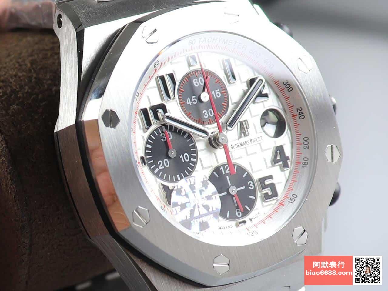 로얄오크 오프쇼어 울티멧 에디션 / JF 26170ST / 42mm / cal.3126 무브먼트로 업그레이드! 42mm