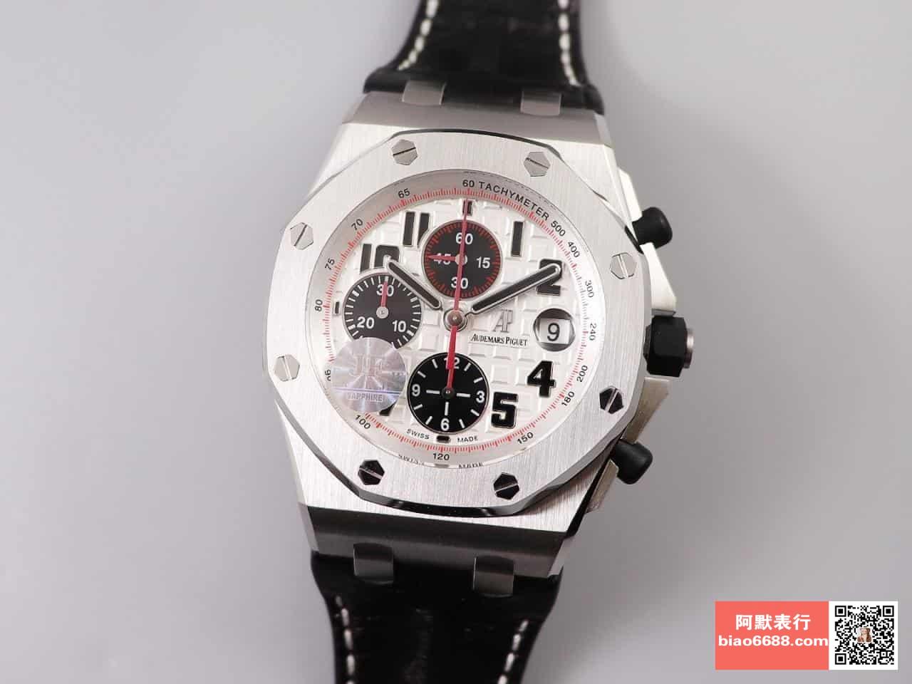 로얄오크 오프쇼어 스틸 화이트/블랙 다이얼 / JF 26170ST / 42mm / cal.3126 무브먼트로 업그레이드! 42mm