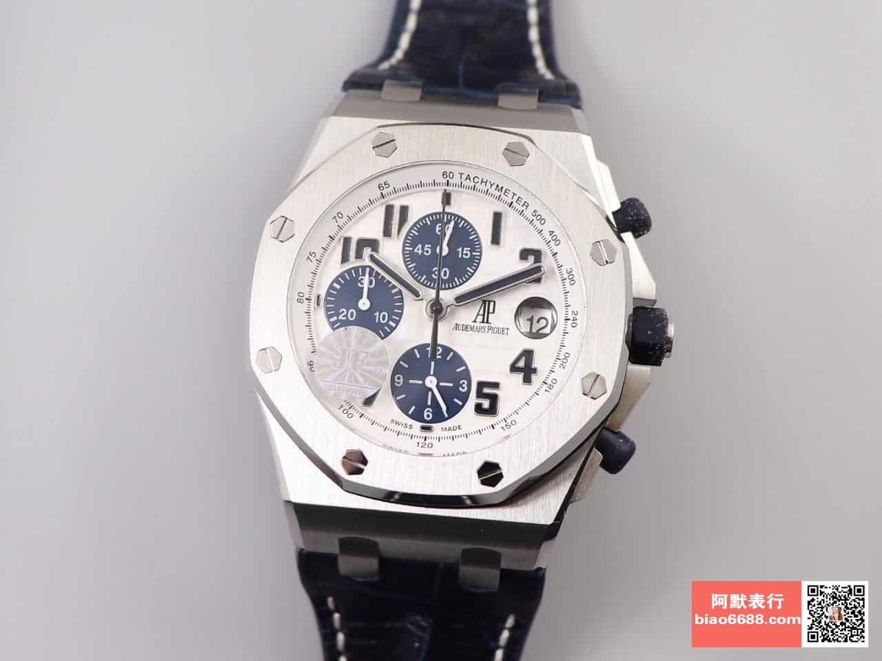 로얄오크 오프쇼어 화이트/블루 다이얼 레더스트랩 / JF 26170ST / 42mm / cal.3126 무브먼트로 업그레이드! 42mm