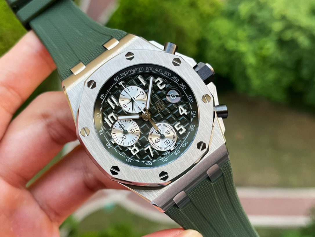 로얄오크 오프쇼어 그린 / APF 26238TI / 42mm / 3126 무브먼트로 업그레이드!