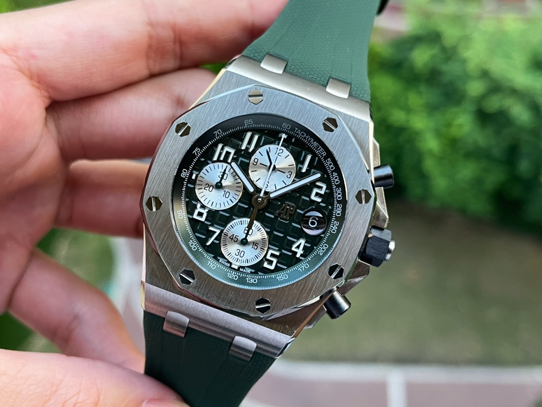 로얄오크 오프쇼어 그린 / APF 26238TI / 42mm / 3126 무브먼트로 업그레이드!