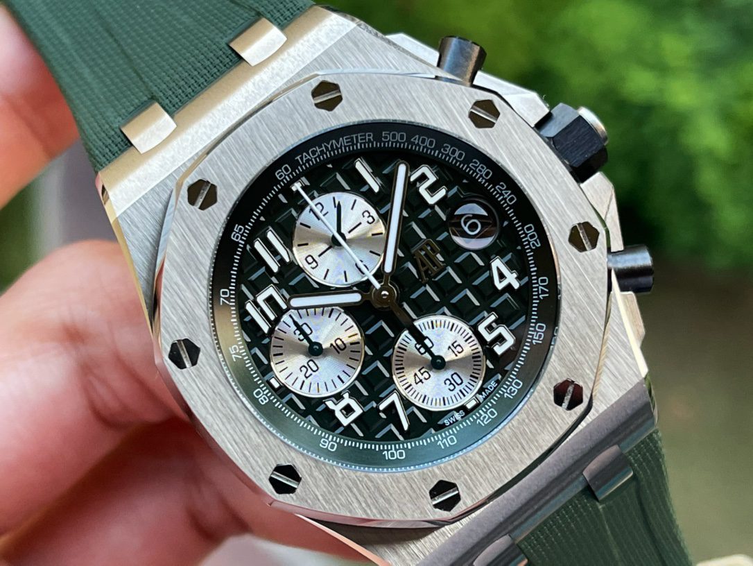 로얄오크 오프쇼어 그린 / APF 26238TI / 42mm / 3126 무브먼트로 업그레이드!