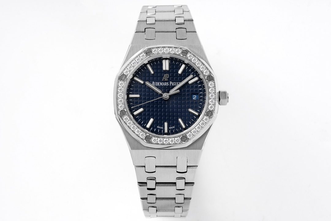 로얄오크 레이디 스틸 다크블루다이얼 / BF 77351ST / 34mm / cal.5800 무브먼트로 업그레이드!