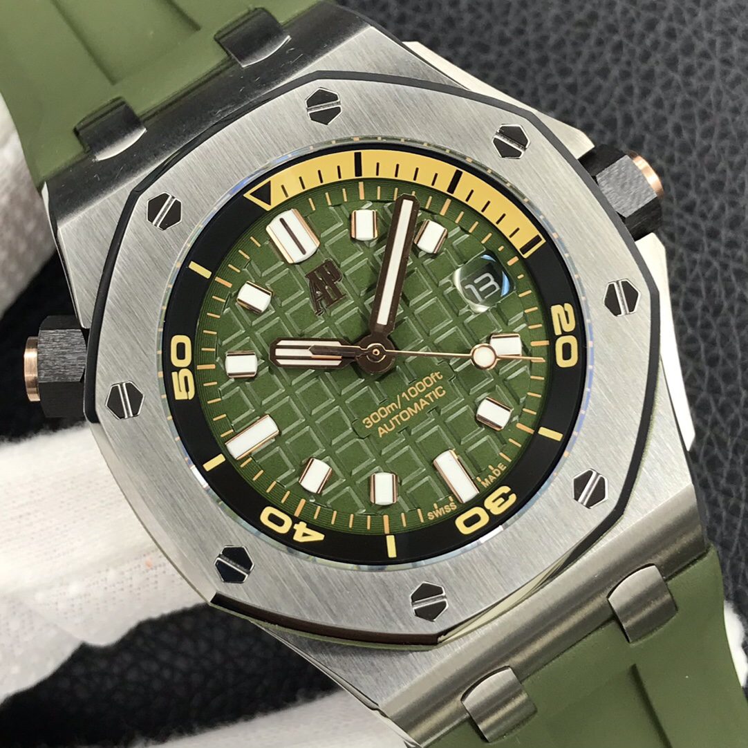 로얄오크 오프쇼어 스틸 카키그린 / BF 15720ST / 42mm / cal.4308 무브먼트로 업그레이드! 42mm*14.2mm