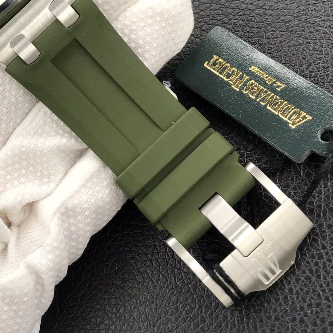 로얄오크 오프쇼어 스틸 카키그린 / BF 15720ST / 42mm / cal.4308 무브먼트로 업그레이드! 42mm*14.2mm