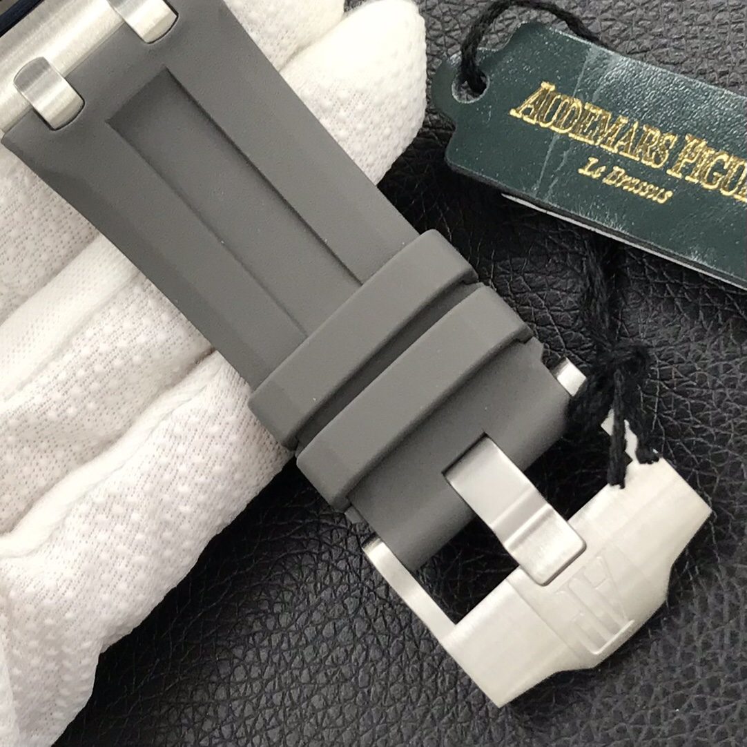 로얄오크 오프쇼어 스틸 그레이 / BF 15720ST / 42mm / cal.4308 무브먼트로 업그레이드! 42mm*14.2mm