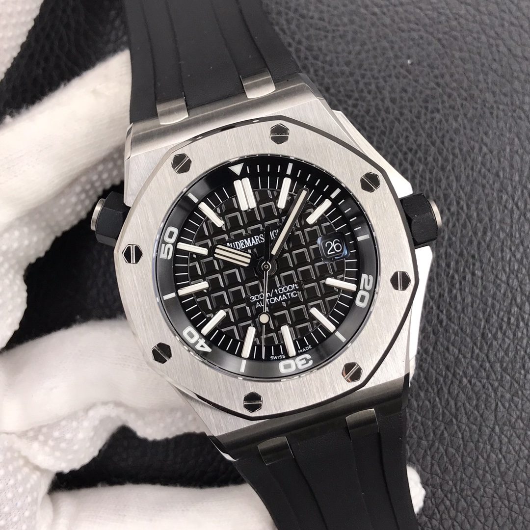 로얄오크 오프쇼어 블랙다이얼 다이버 러버밴드 / JF 15703ST / 42mm / cal.2824 무브먼트로 업그레이드!