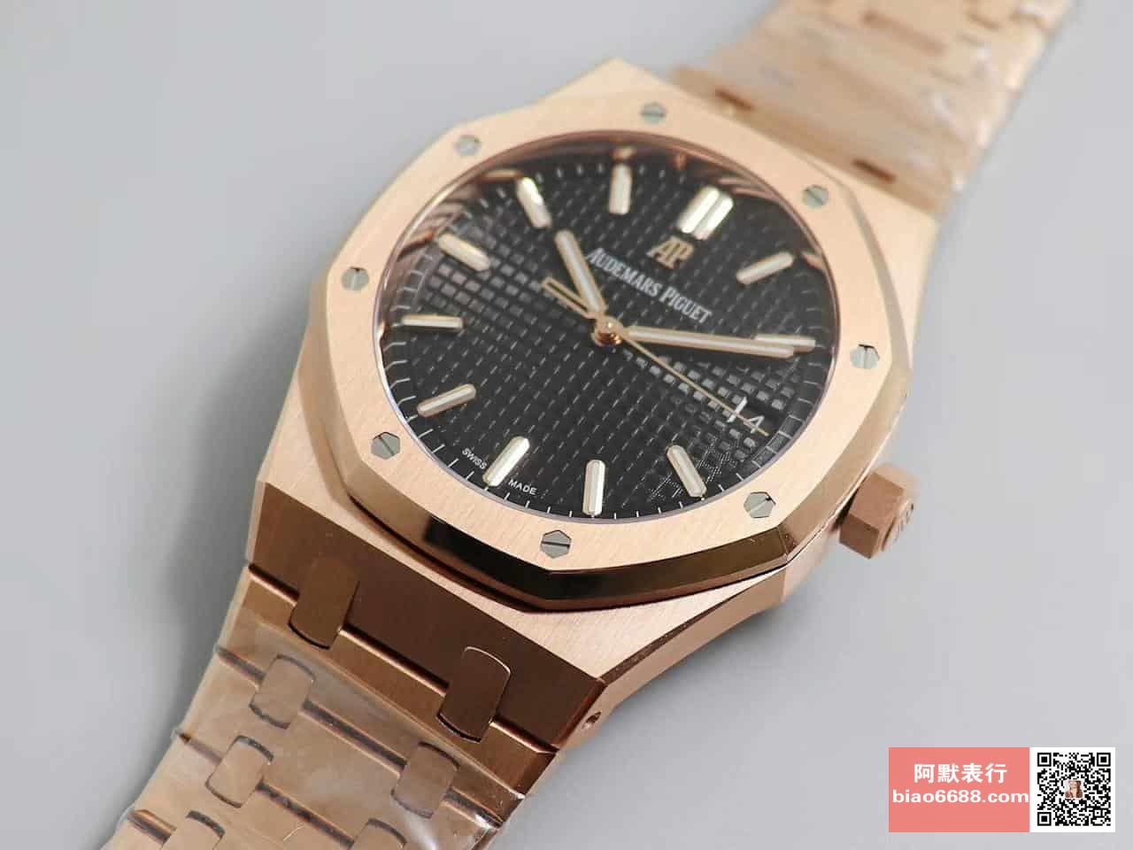로얄오크 로즈골드 블랙다이얼 / OM 15500OR / 41mm / cal.4302 무브먼트로 업그레이드! 41mm*10.04mm