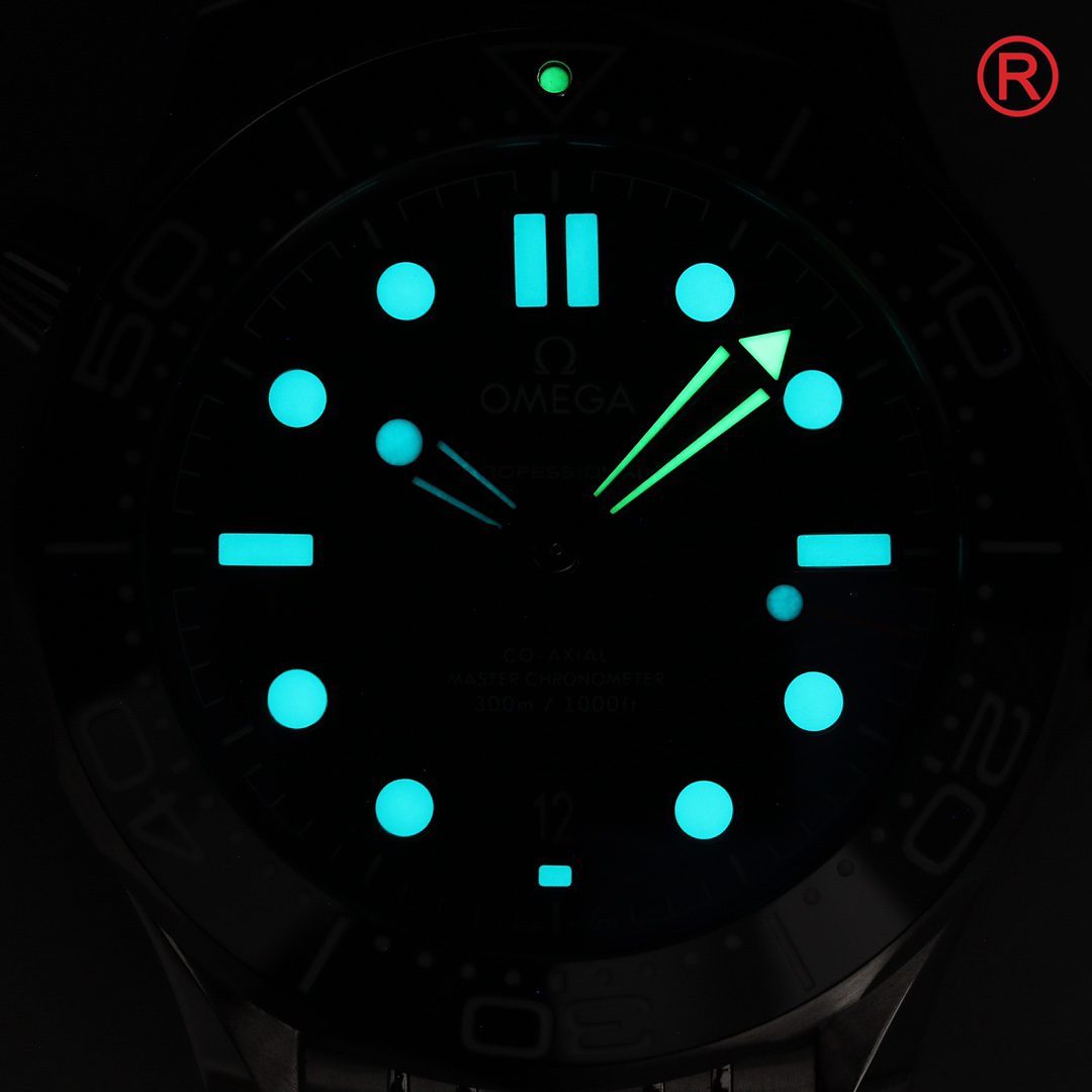 씨마스터 시리즈 청판 스틸 / OR 210.30.42.20.03.001 / 42mm / 8800 무브, 사이즈 42mm