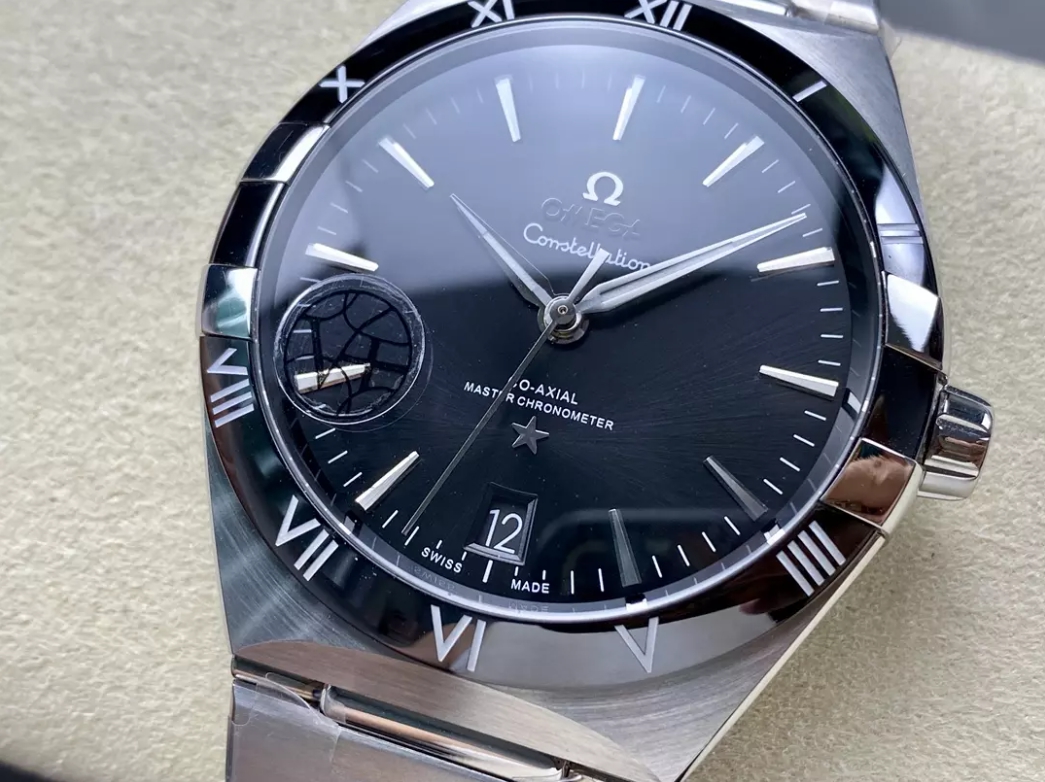 컨스텔레이션 41mm 블랙 다이얼, SS 브레이슬릿 / V+ / 41mm / 독점적인 True 8900/8901 무브먼트