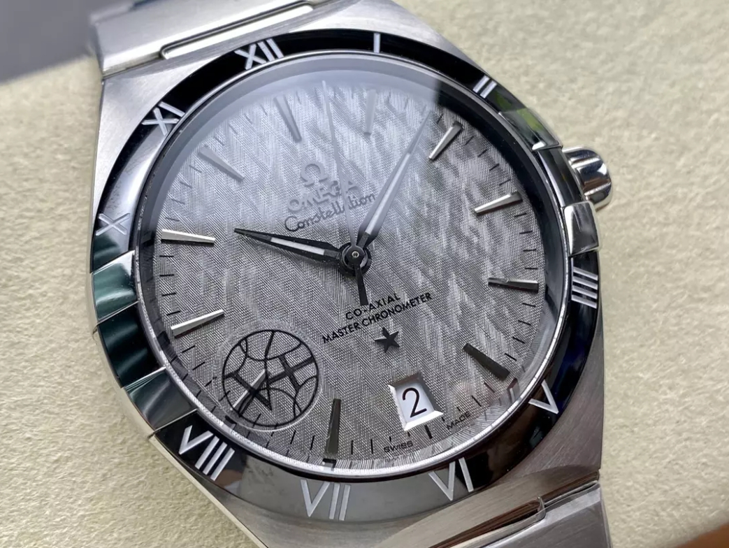 컨스텔레이션 41mm 그레이 다이얼, SS 브레이슬릿 / V+ / 41mm / 독점적인 True 8900/8901 무브먼트