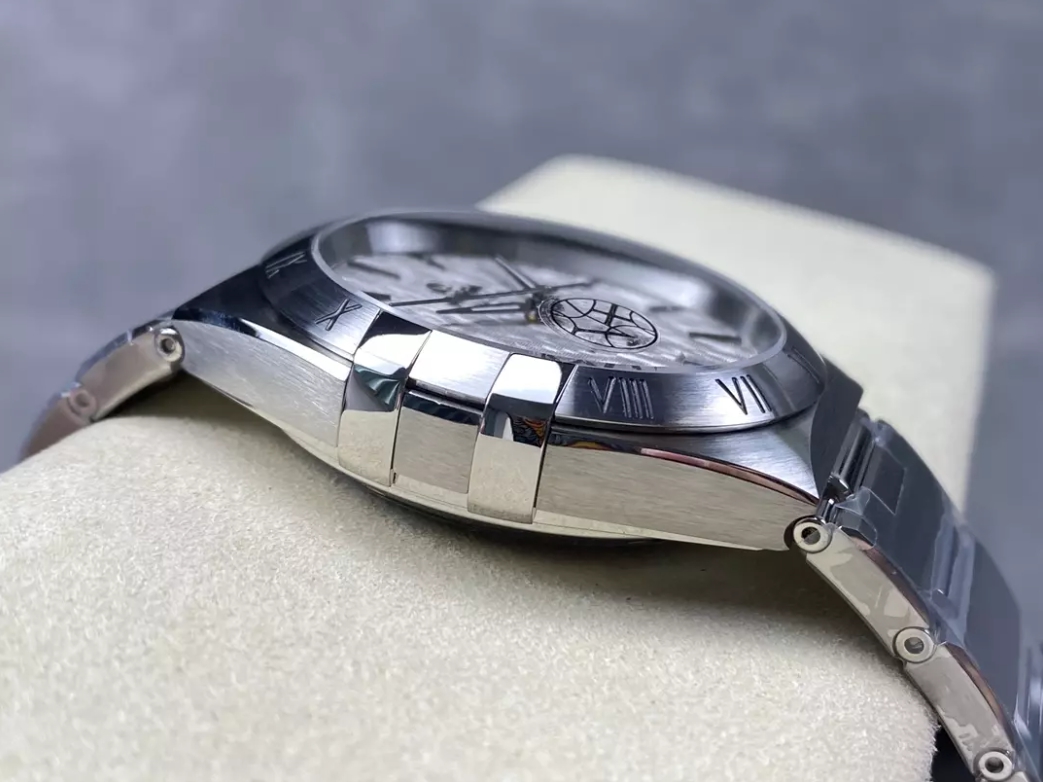 컨스텔레이션 41mm 트윌 그레이 다이얼, SS 브레이슬릿 / V+ / 41mm / 독점적인 True 8900/8901 무브먼트