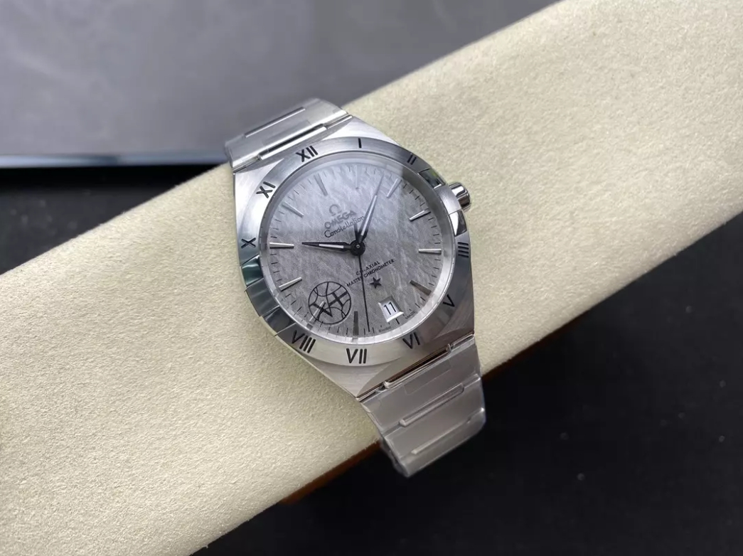컨스텔레이션 41mm 트윌 그레이 다이얼, SS 브레이슬릿 / V+ / 41mm / 독점적인 True 8900/8901 무브먼트
