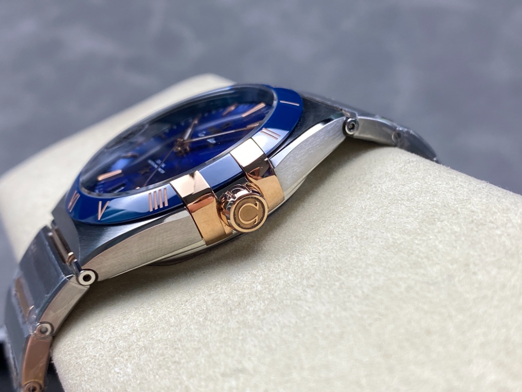 컨스텔레이션 41mm 블루 다이얼, SS 브레이슬릿 / V+ / 41mm / 독점적인 True 8900/8901 무브먼트