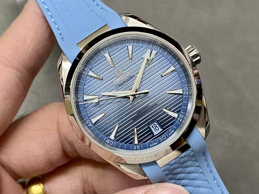 씨마스터 한정판 서머 블루 시리즈 /VS /41mm /8900 무브먼트, 다이얼 완벽구현