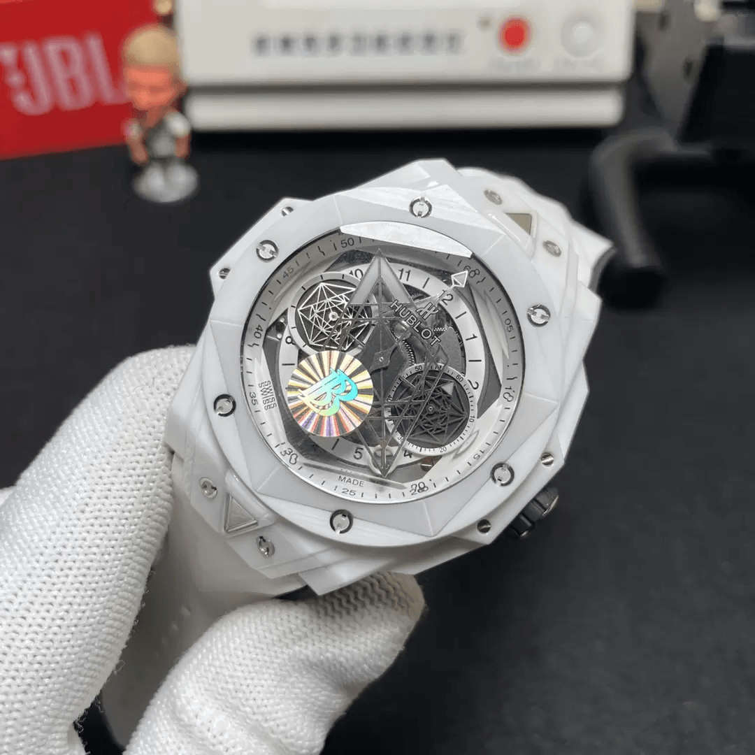 빅뱅 상 블루 킹 크로노 세라믹 화이트 스트랩 / BBF 418.NX.1107.RX.MXM1 / HUB1240무브, 사이즈 45mm