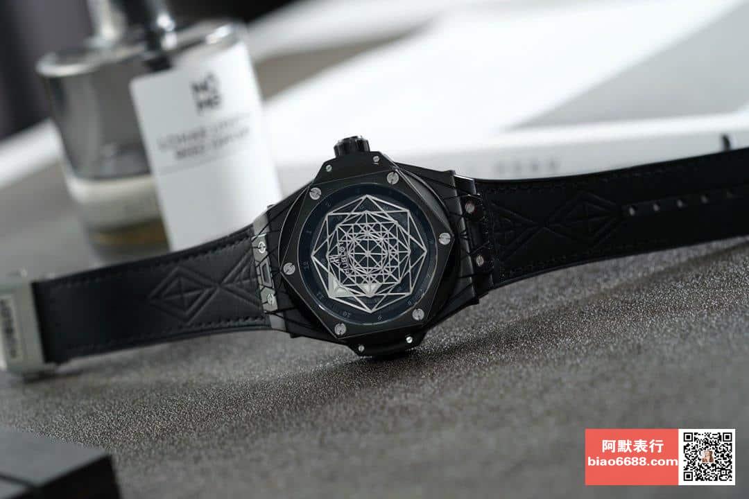 빅뱅 유니코 상블루 블랙 / WWF 415.NX.1112.VR.MXM16 / 45mm