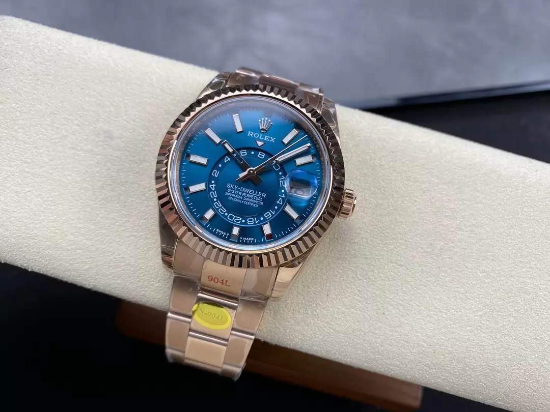 스카이드웰러 청판 다이얼 오이스터 로즈골드 금통 / TW 336935 / 42mm / 9001무브, 두께 14.3mm