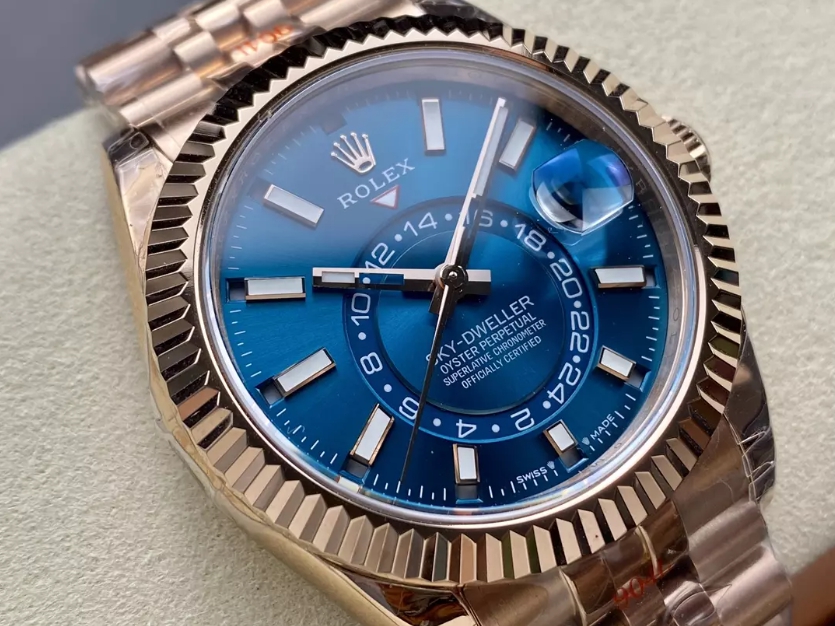 스카이드웰러 청판 다이얼 로즈골드 금통 쥬빌레 / NOOB 336935 / 42mm / 21600vph의 Asian 23J 자동 무브먼트 , Gen 무브먼트와 유사
