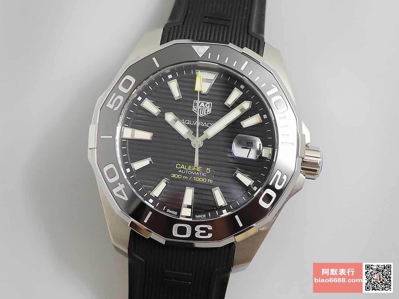 아쿠아레이서 칼리버 5 세라믹 베젤 러버 스트랩 43mm/ V6 WAY208B.FC6382/ cal.2824 오토매틱 무브먼트/ 28,800vph