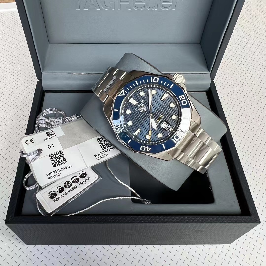 Aquaracer / 43MM