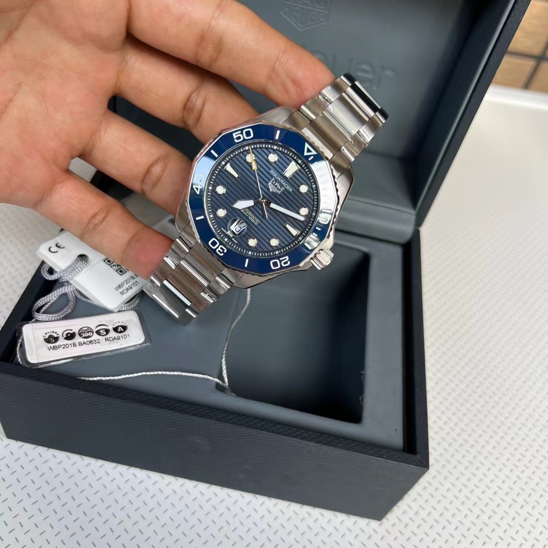 Aquaracer / 43MM
