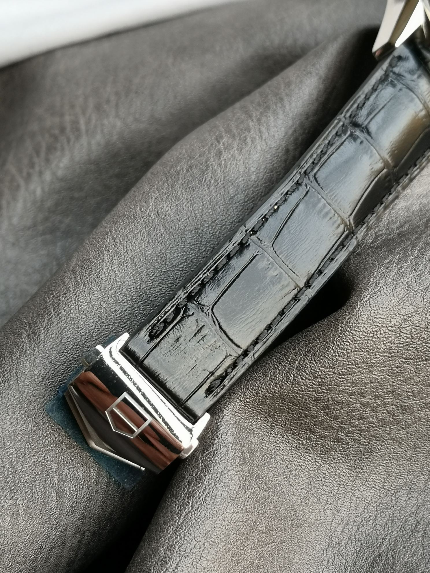 Carrera / 43mm