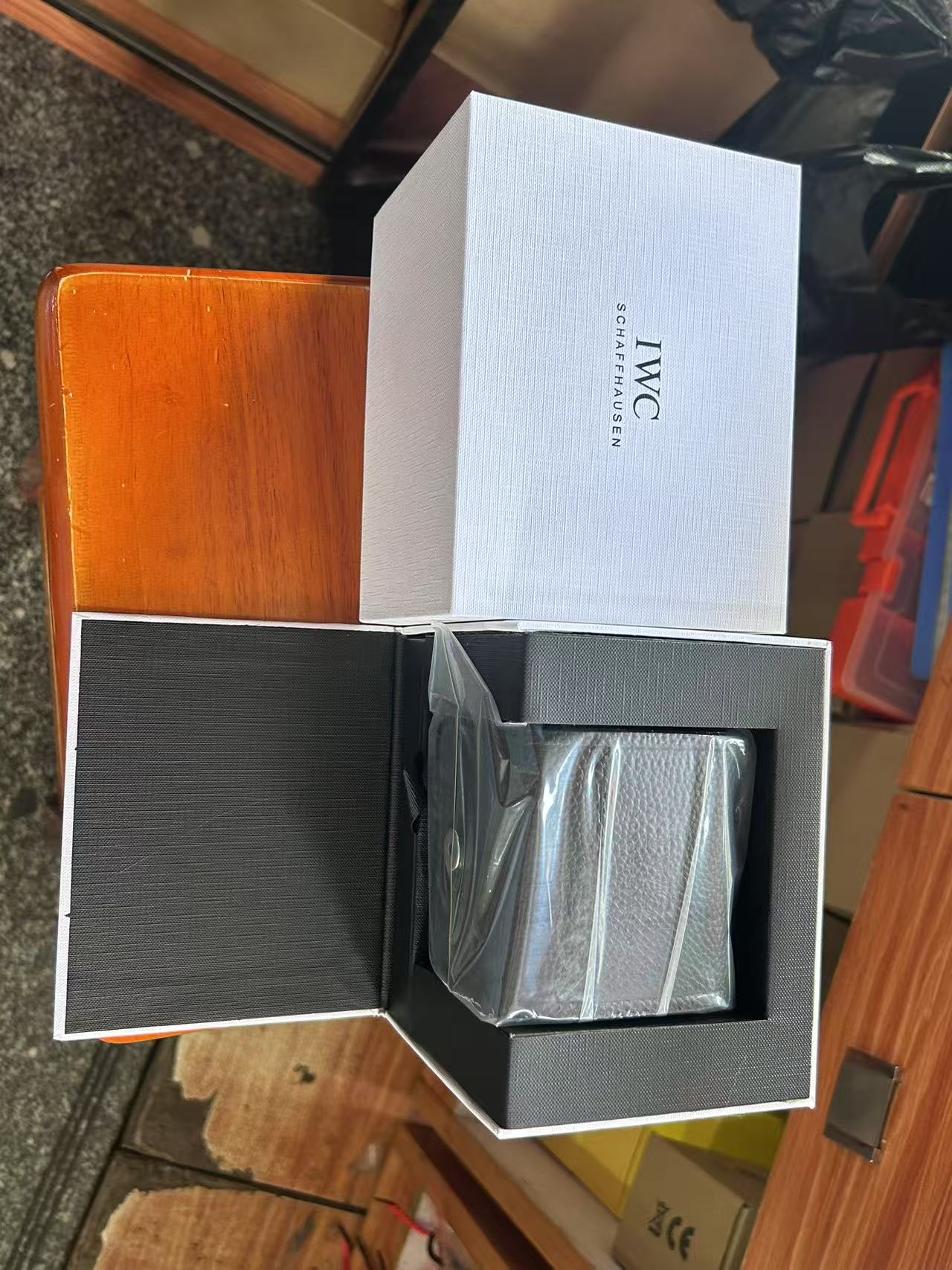 시계 케이스 및 구성품(IWC)