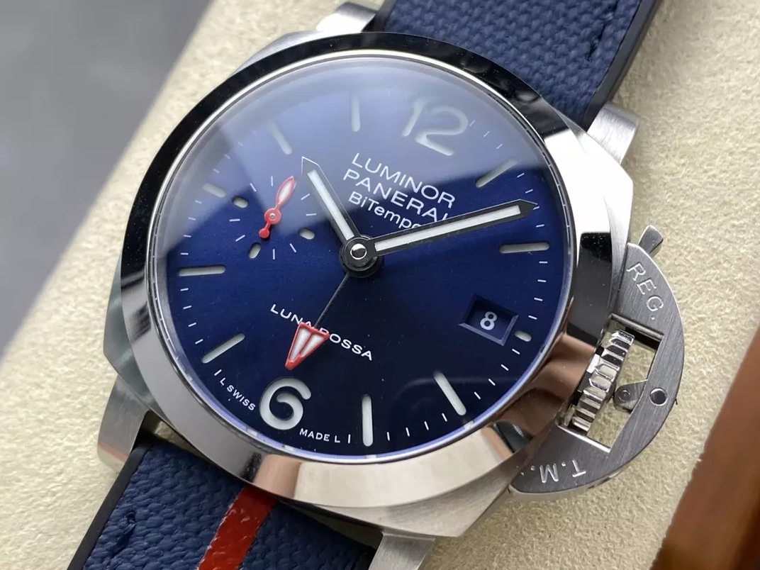 마리나 루나로사 블루 다이얼 스틸 케이스 / VS PAM1391 / 42mm / P9010 무브먼트