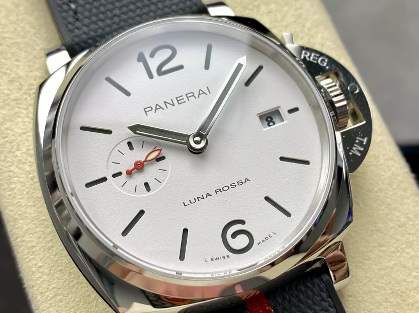 루미노르 듀 화이트 다이얼 / VS PAM1381 / 42mm / 독점클론 P900 무브먼트
