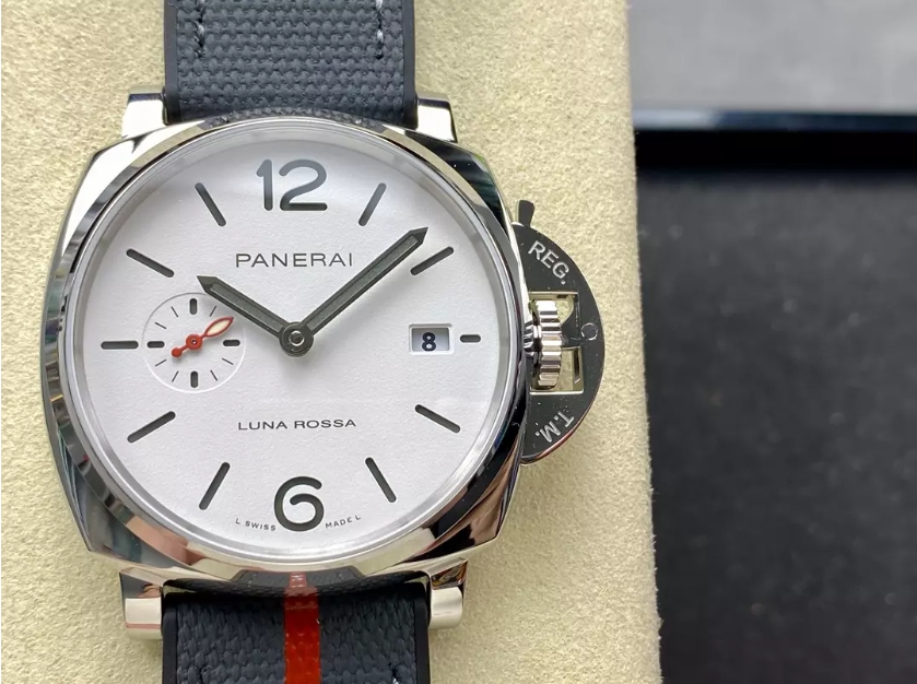 루미노르 듀 화이트 다이얼 / VS PAM1381 / 42mm / 독점클론 P900 무브먼트
