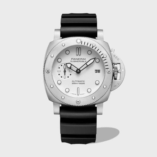 섭머저블 비앙코 화이트 다이얼 / VS PAM02223 / 42mm / P.900 자동 기계식 무브먼트
