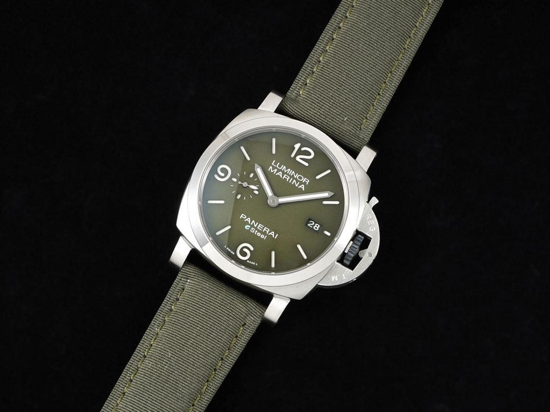 루미노르 마린 데이트 그린 다이얼 / TTF PAM01356 / 44mm / 44mm x 16mm, 9010 자동 무브먼트