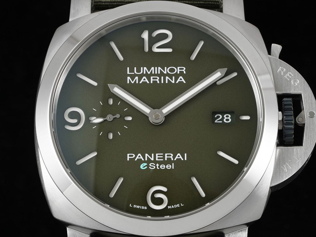 루미노르 마린 데이트 그린 다이얼 / TTF PAM01356 / 44mm / 44mm x 16mm, 9010 자동 무브먼트
