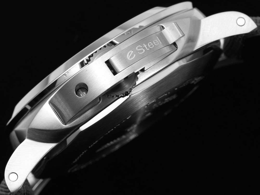 루미노르 마린 데이트 그레이 다이얼 / TTF PAM01358 / 44mm / 44mm x 16mm, 9010 자동 무브먼트